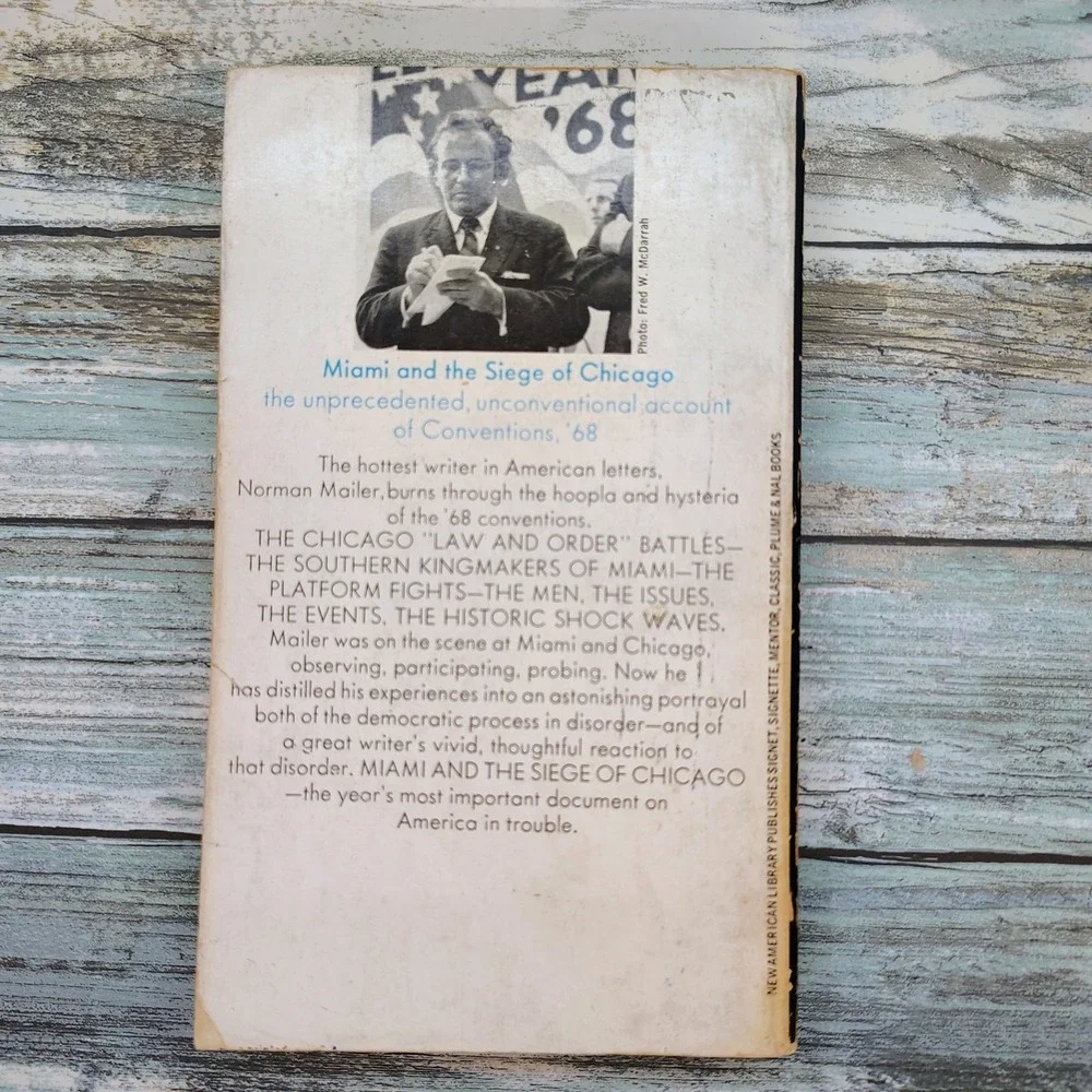 Vintage Book miami siege